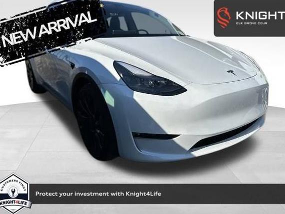 TESLA MODEL Y 2023 7SAYGDEF6PF712045 image
